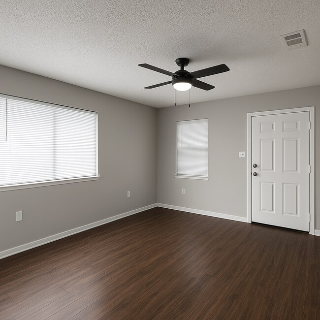 Foto del edificio - Renovated 2/1 in the Heart of Tampa on a DOUBLE lot!