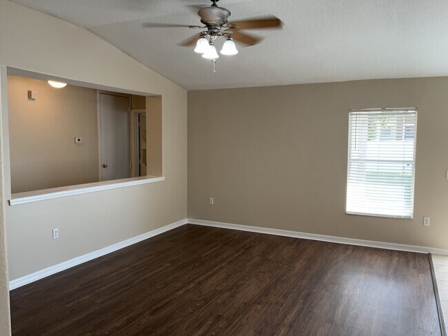 Building Photo - 7461 Hunters Greene Cir