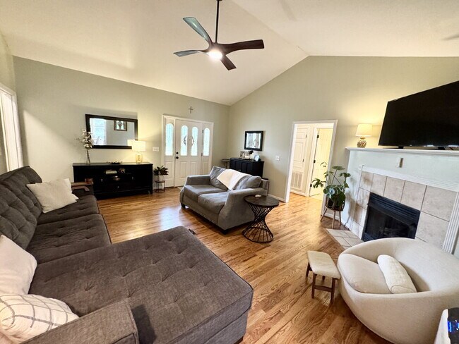 Foto del edificio - Beautiful 3 bedroom home in Providence Ridge, Seneca