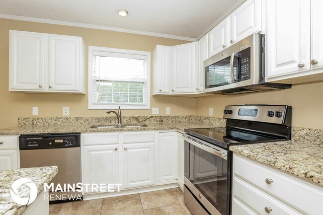 Building Photo - 701 Comanche Ct