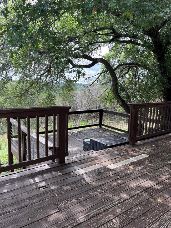 Foto del edificio - 577 Pleasant View Dr