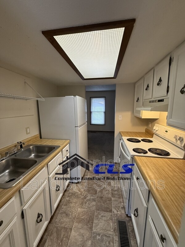 Foto del edificio - 4276 S Kian St