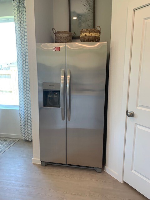 Building Photo - 415 Robin Ct