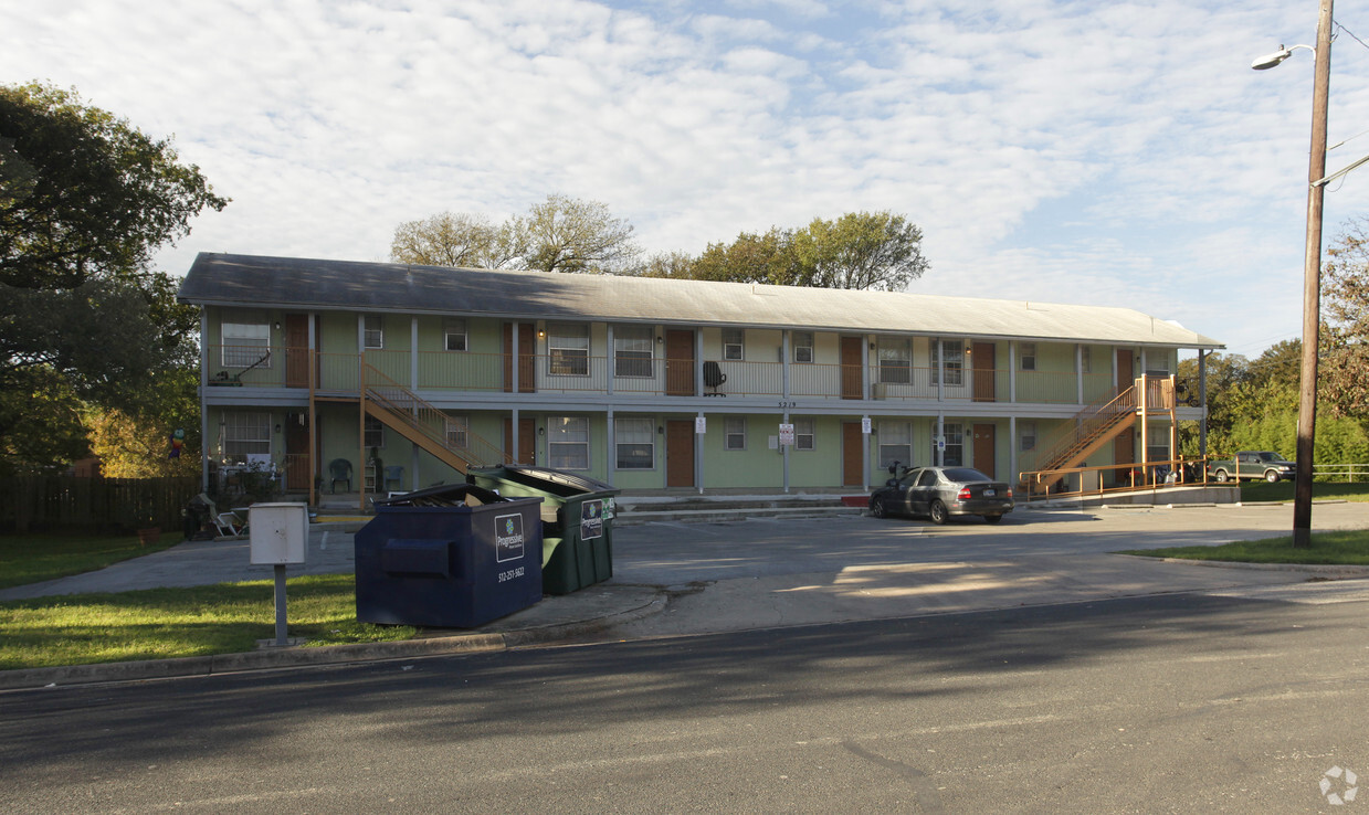 Building Photo - 5219 Tahoe Trl