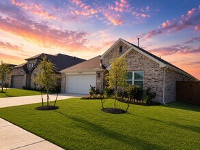 Building Photo - 4724 Peony Grn Dr