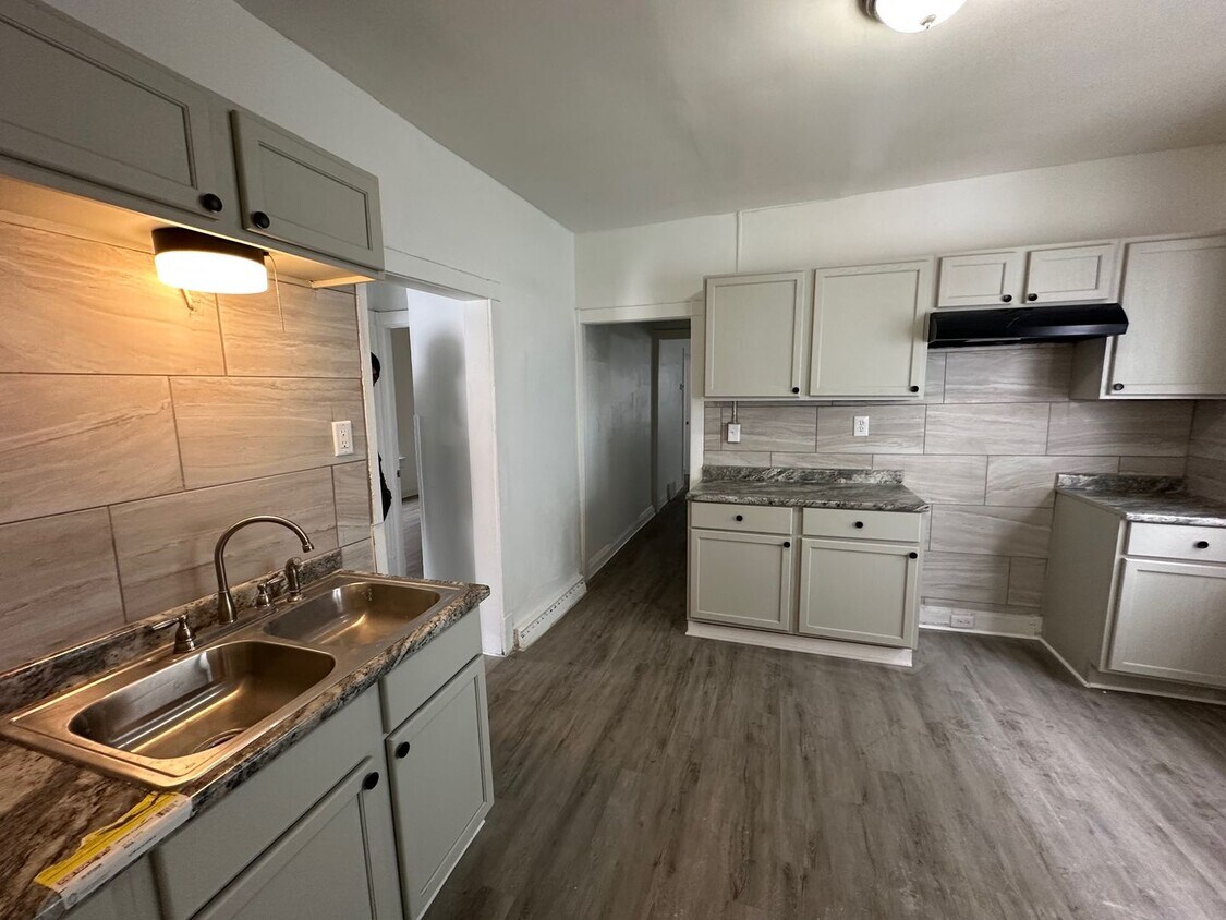 Foto principal - 3069 N 29th St