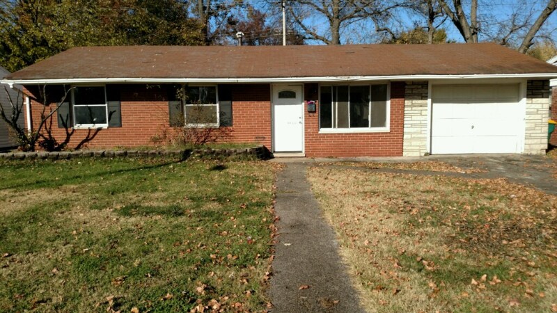 Foto del edificio - 2433 St Clair Ave