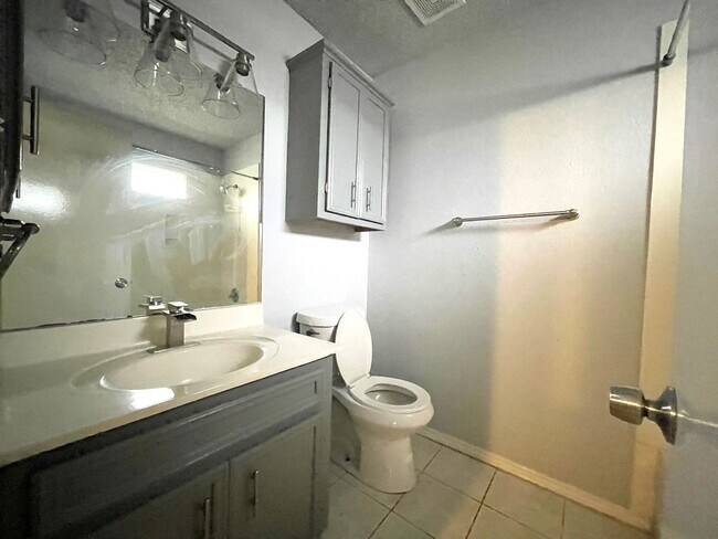 Foto del edificio - 3028 Ashley Plz