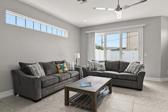 Building Photo - 132 Mediterranean Way