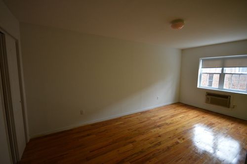 Building Photo - 203 Troy Ave