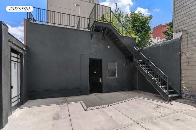 Foto del edificio - 11 Olive St