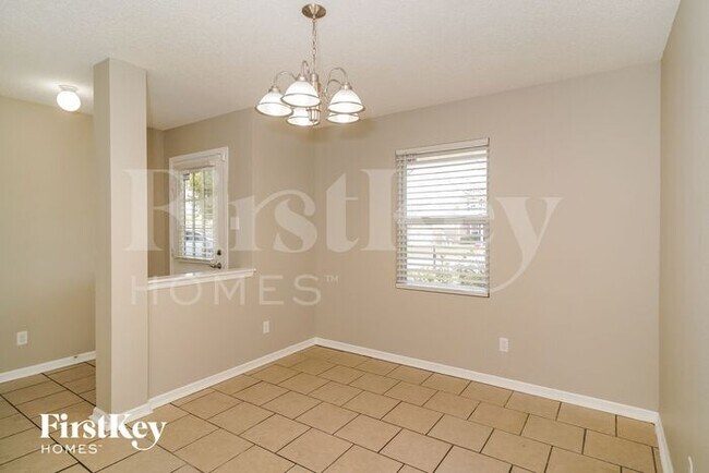 Foto del edificio - 8843 Browns Valley Ln