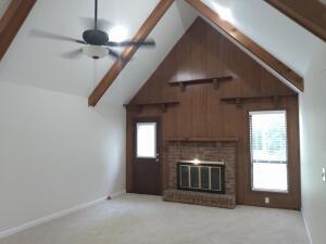 Foto del edificio - 215 Ashley Cir