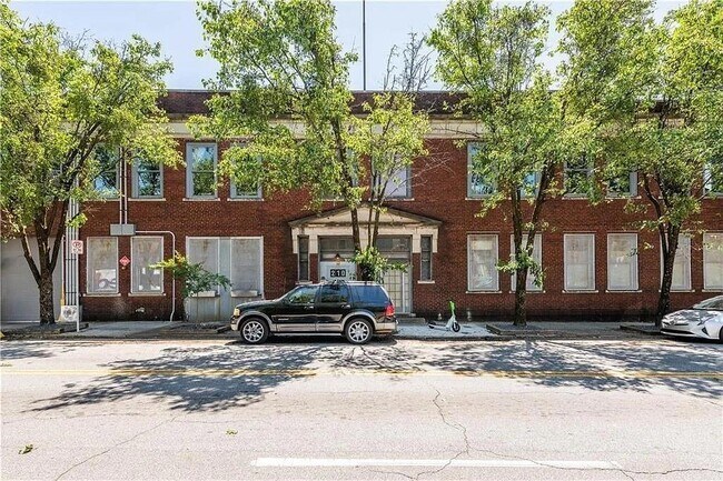 Building Photo - 210 Walker St SW