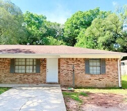 Building Photo - 6461 Maddox Rd