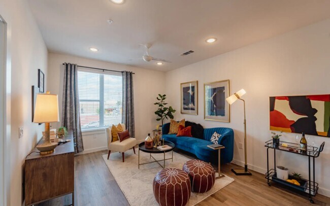 Foto del edificio - Studio Apartments with a View: Experience ...
