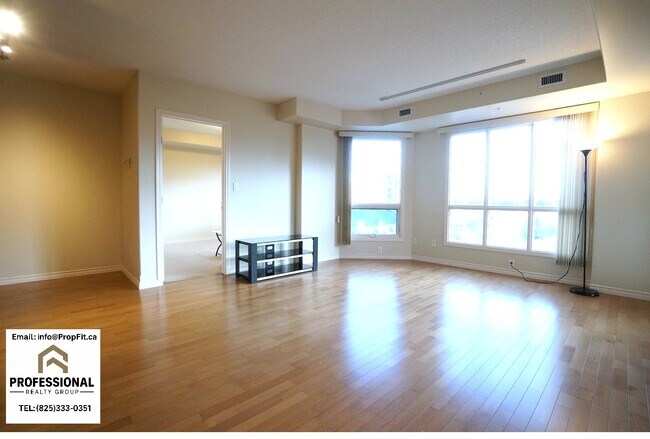 Photo du bâtiment - 9707 106 St NW