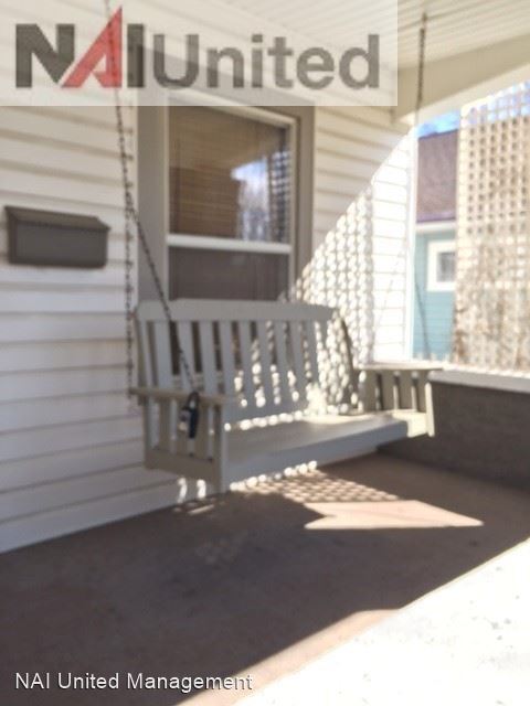 Building Photo - 4 br, 2 bath House - 1026 S Paxton