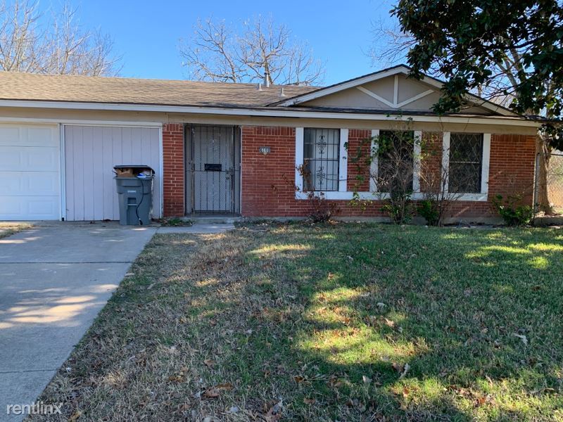 Building Photo - 4 br, 2 bath House - 6108 Lazy River Dr