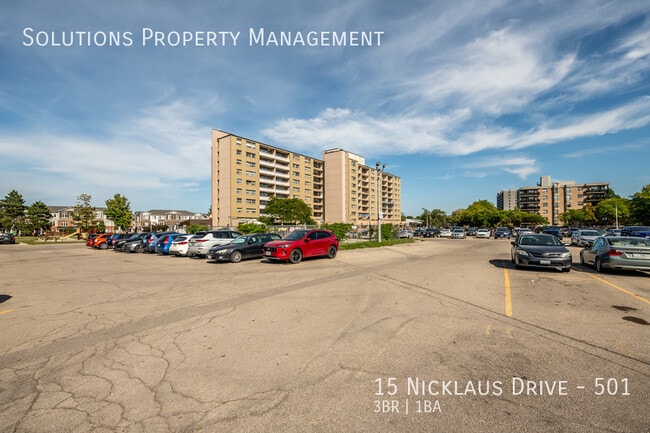 Building Photo - Gorgeous 3 Bedroom Condo Unit at the Base ...