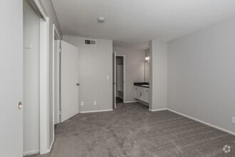 2BR, 2BA - 884 SF - The Highlands at Grand Terrace