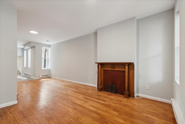 Foto del edificio - 3025 Memphis St