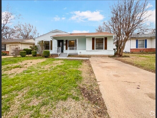 Building Photo - 1806 Jackson Dr