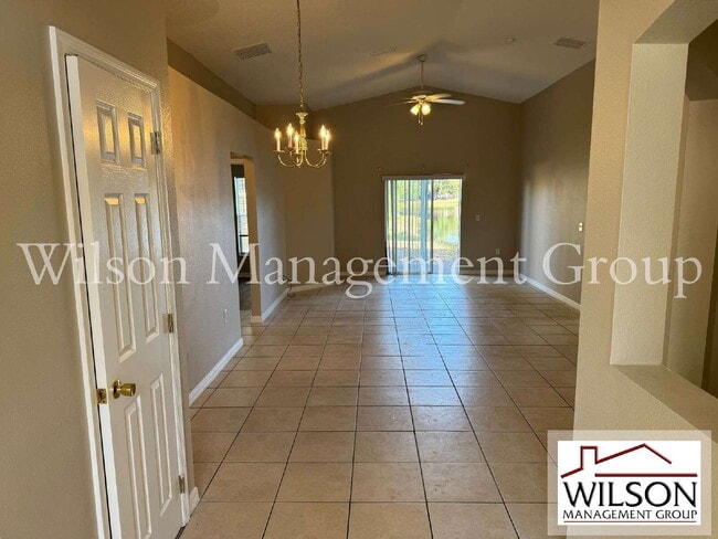 Foto del edificio - 1604 Sage Creek Ct