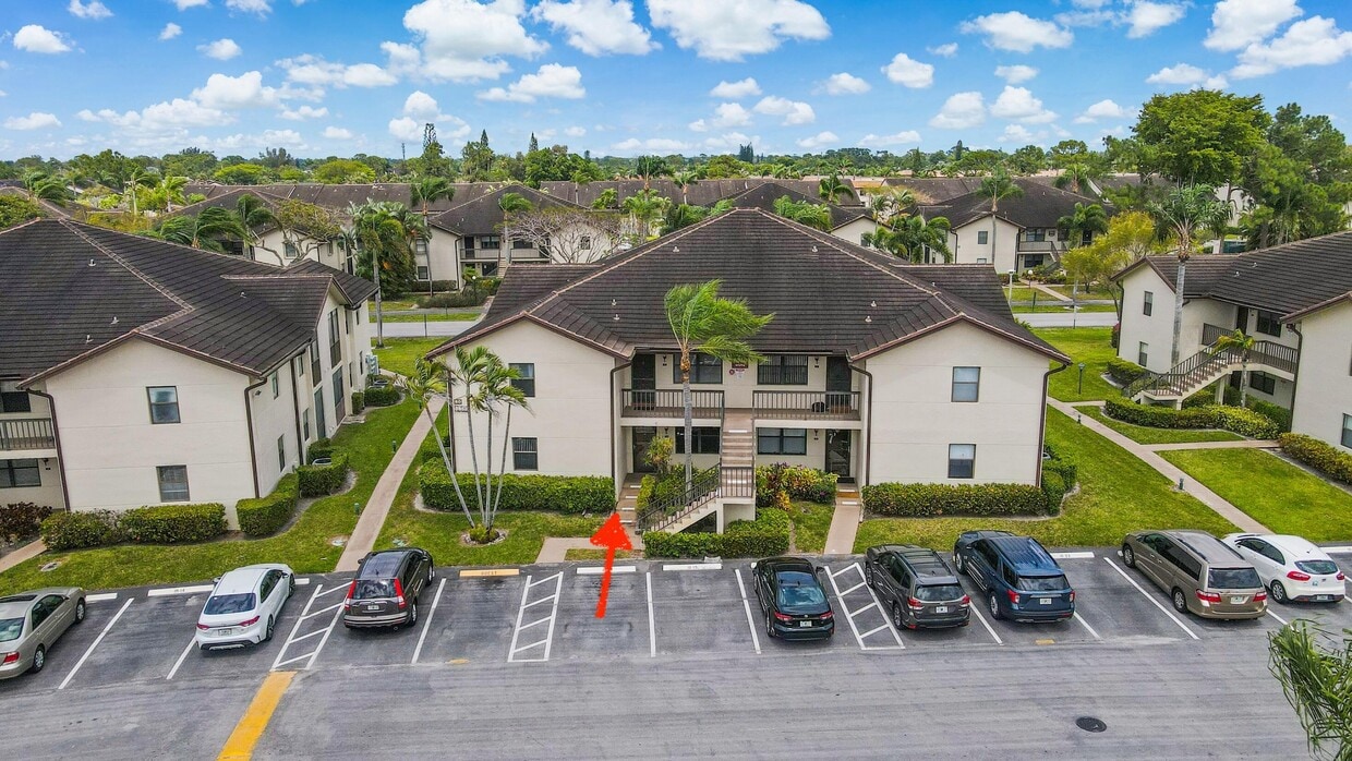 7658 Tahiti Ln Unit 101, Greenacres, FL 33467 Condo for Rent in