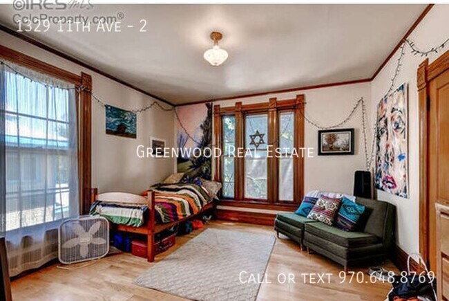 Foto del edificio - 1329 11th Ave