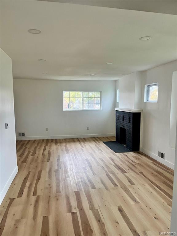 Building Photo - 11160 Charlemagne Ave