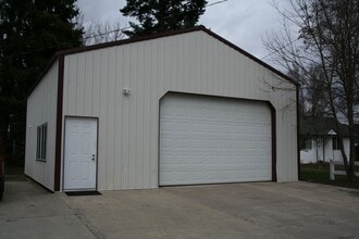 Building Photo - 107 Homestead Ave