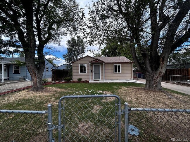 Photo - 6915 W 55th Pl House