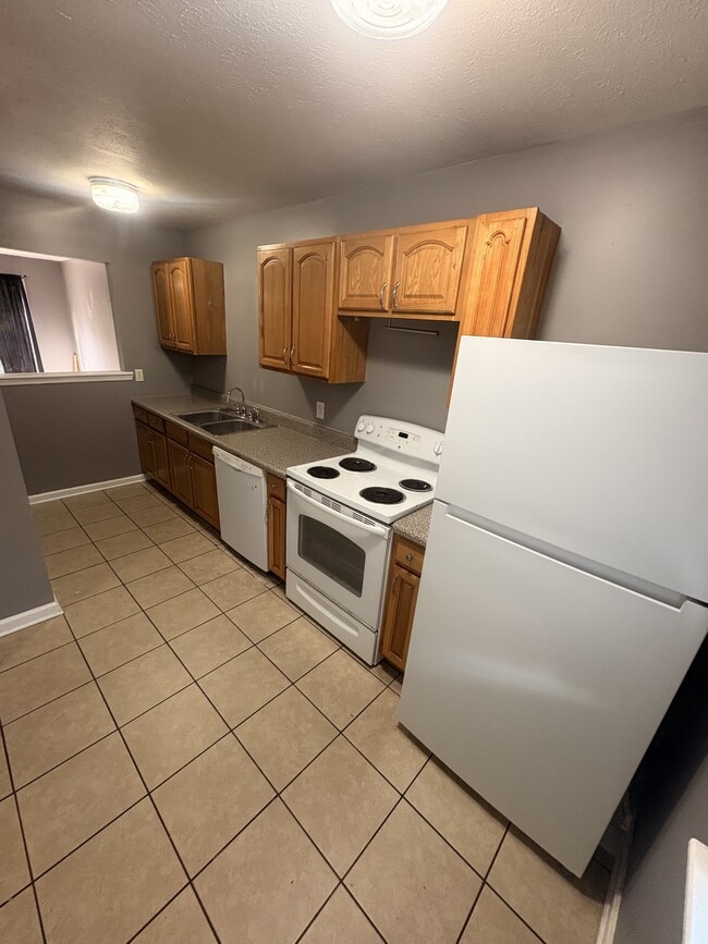 Building Photo - 31 Agappa Ln