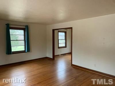 Foto del edificio - 2 br, 1 bath House - 520 Rose Ln