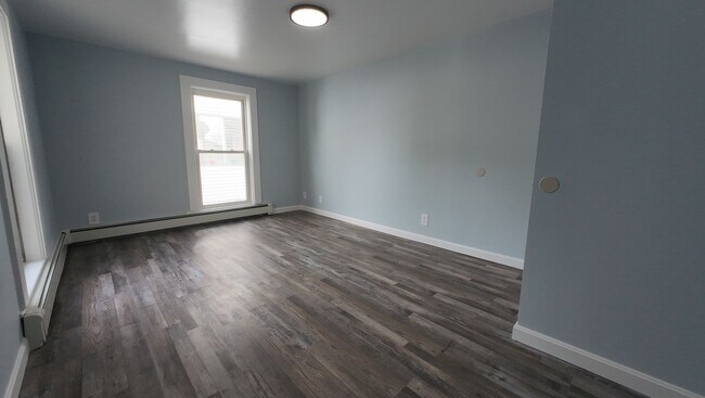 Foto del edificio - 823 Hayward St