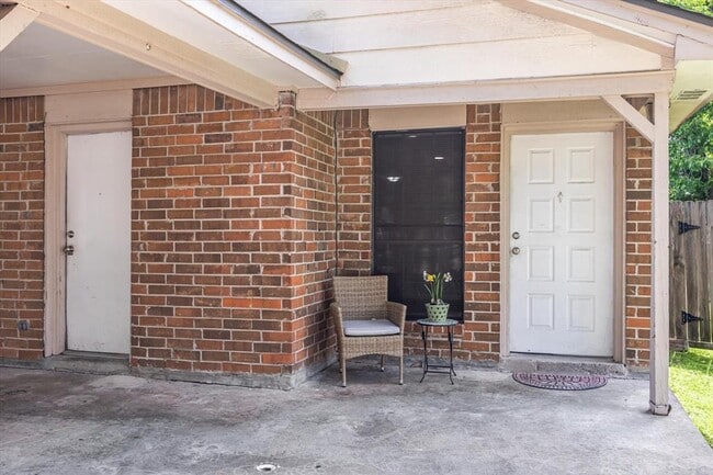 Building Photo - 5709 Cripple Brook Ct