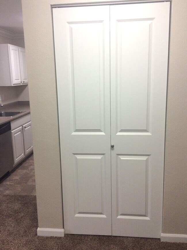 Foto del edificio - Beautiful 1 BDRM/1 BATH Condo at Madera West in Federal Way!