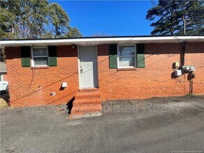 Building Photo - 824 Ridge Rd