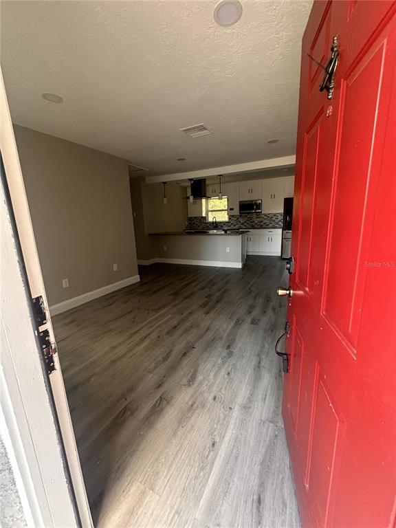 Foto del edificio - 2104 N Allendale Ave