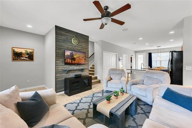 Foto del edificio - 7254 Duxbury Ln
