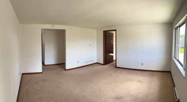 Photo - 235 Manhattan Ave Apartment