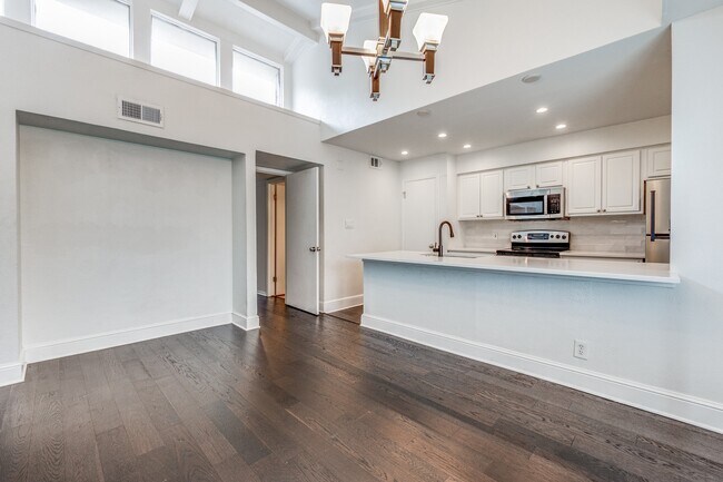 Foto del edificio - 5932 Sandhurst Ln