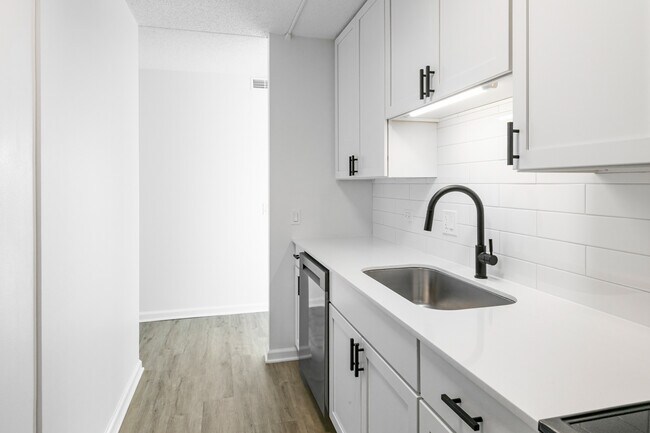 Foto del edificio - 1770 1st St