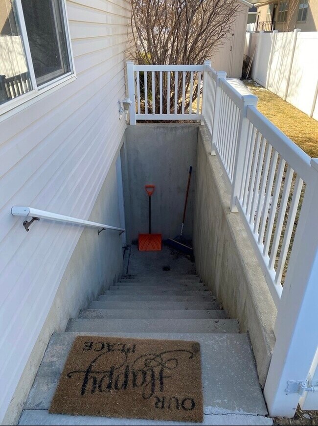 Foto del edificio - 2406 E 1170 S