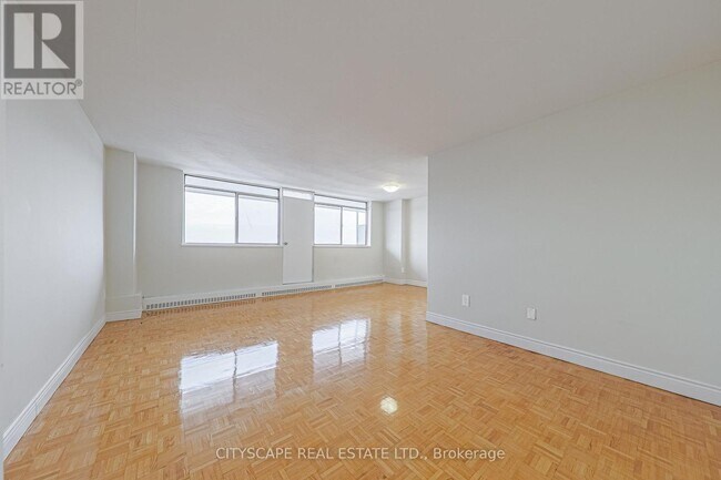 Building Photo - 100 Rowena Dr