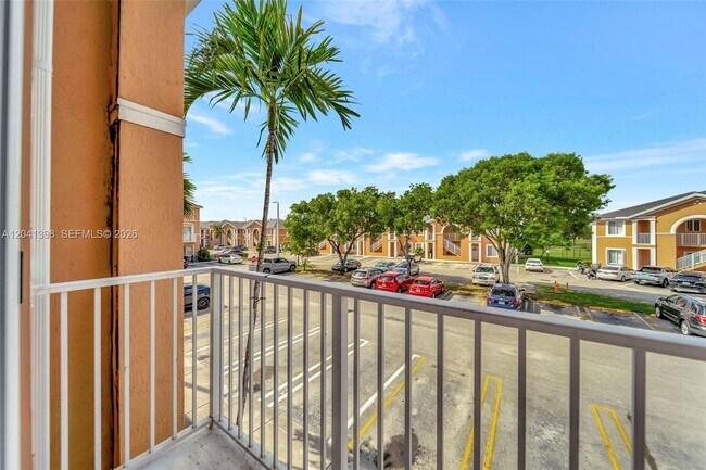 Building Photo - 17620 NW 73rd Ave