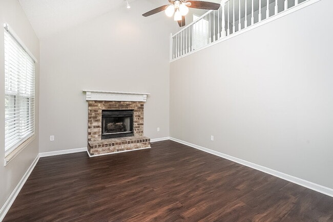 Foto del edificio - 4200 New Hope Meadow Rd
