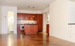Building Photo - 236 Beacon St