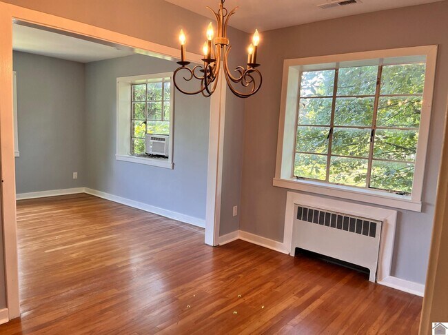 Foto del edificio - 3522 Buckner Ln